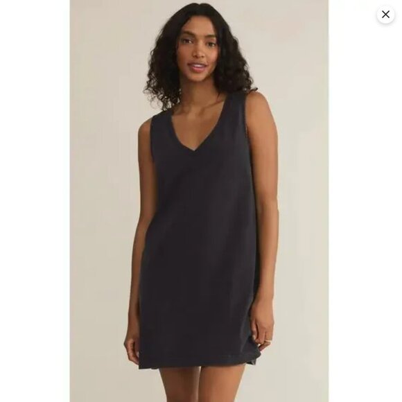 Z Supply Sloane Sleeveless Mini Shift Dress Minimalist Casual | Black | SZ M - Picture 2 of 8